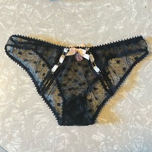 Agent Provocateur black lace briefs size L